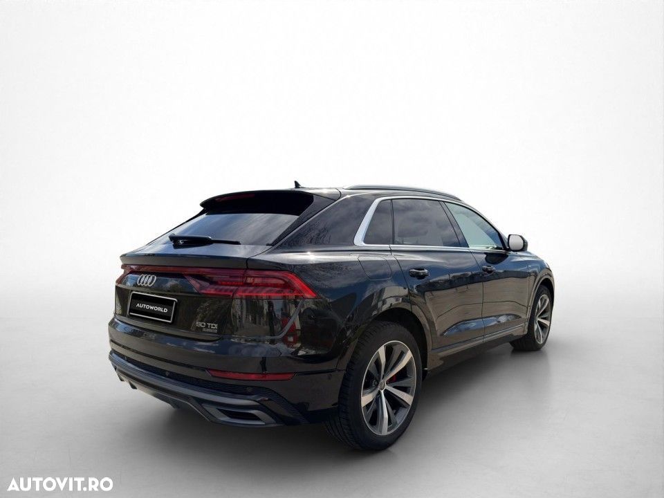 Audi Q8 - 7