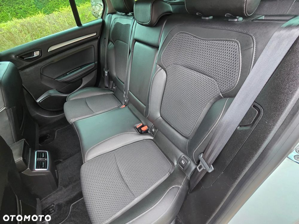 Renault Megane ENERGY dCi 130 Start & Stopp Bose Edition - 21
