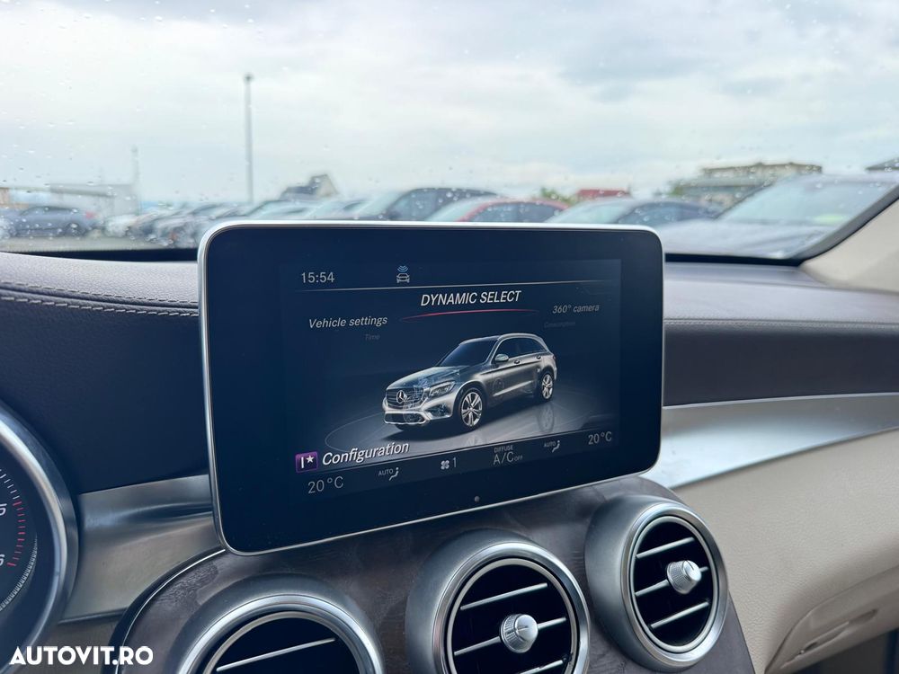 Mercedes-Benz GLC 250 d 4MATIC 9G-TRONIC AMG Line - 36