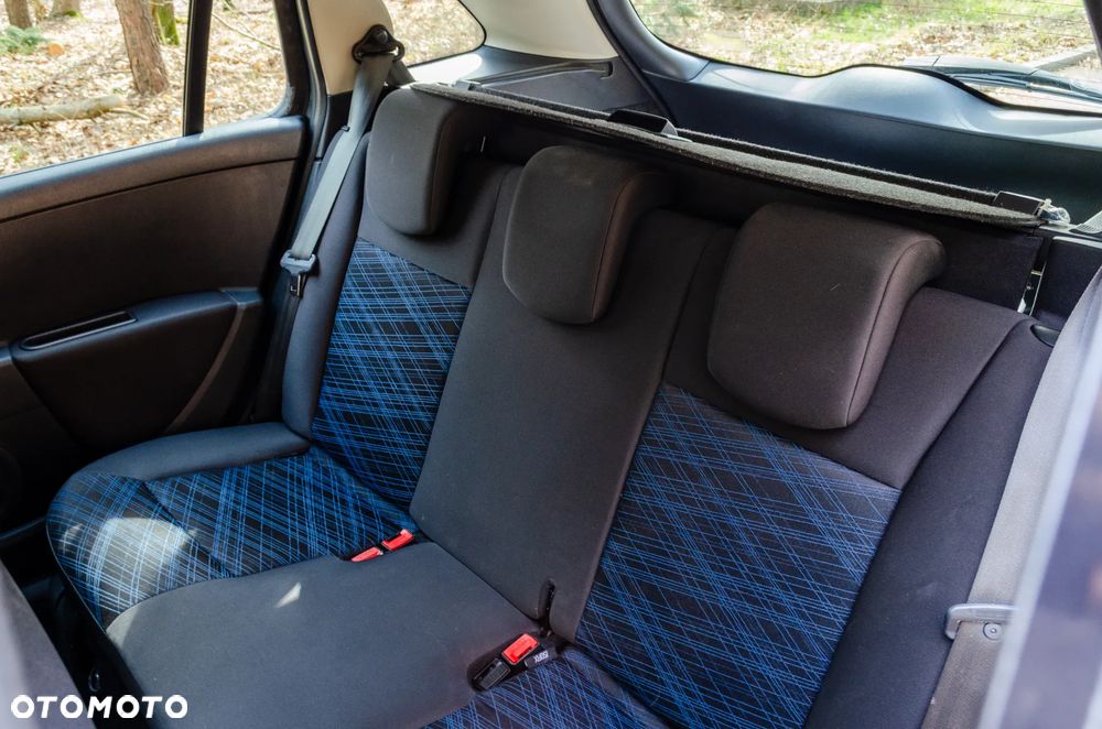 Renault Clio 1.2 16V Wind - 14