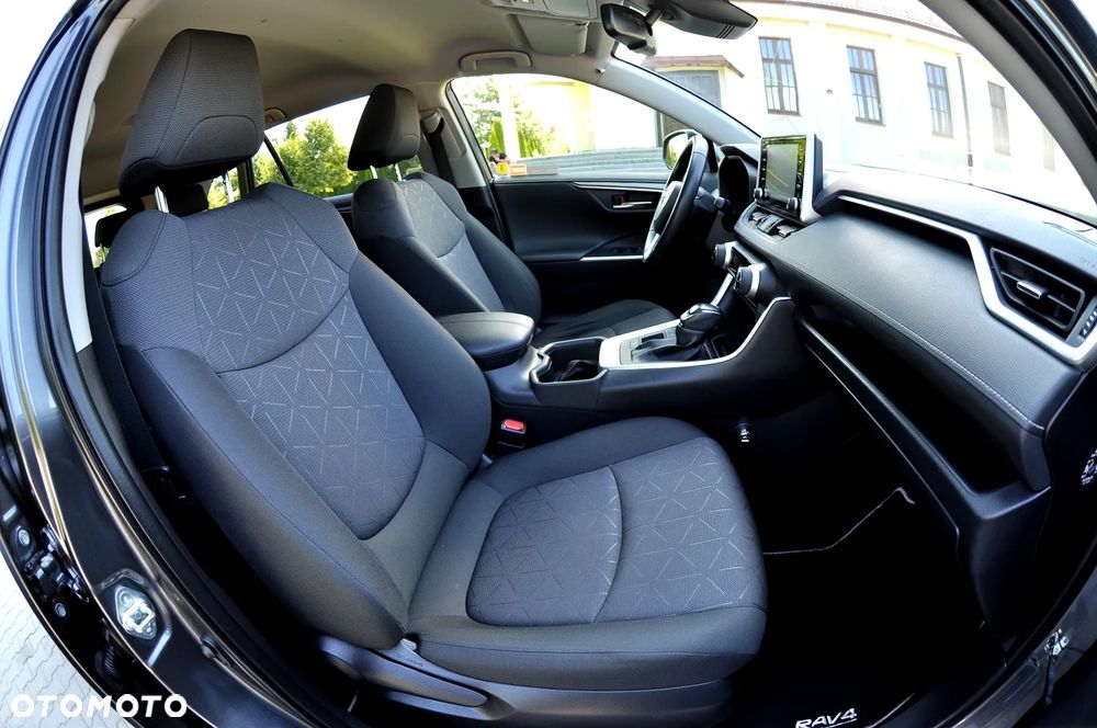 Toyota RAV4 2.5 Hybrid Comfort 4x2 - 22