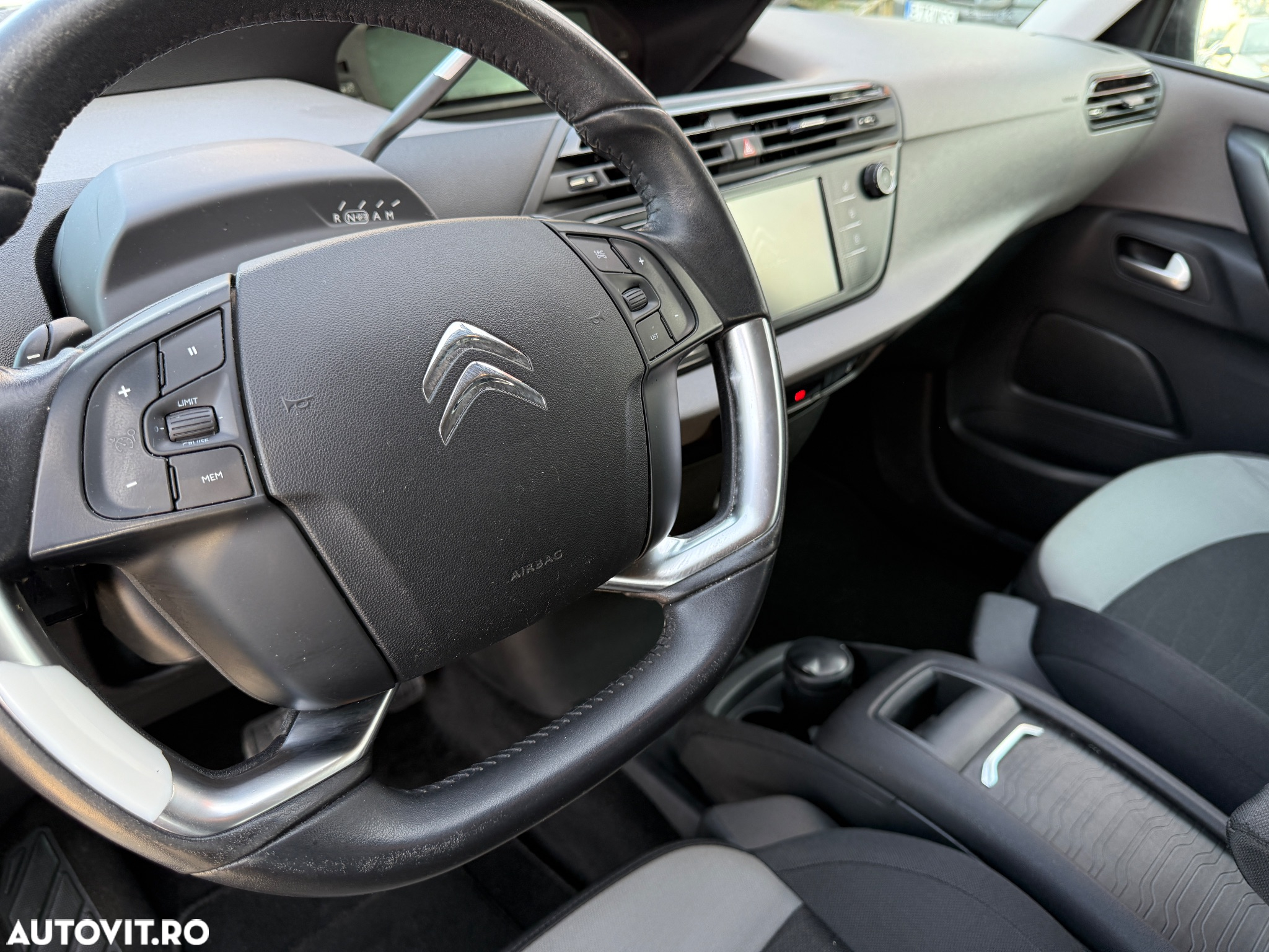 Citroën C4 Grand Picasso e-HDi 115 ETG6 Exclusive - 6