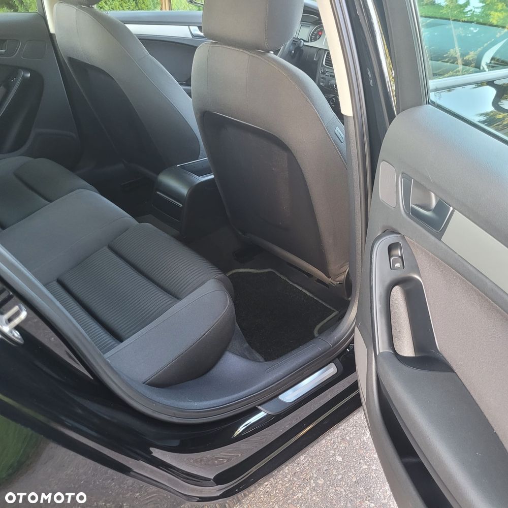 Audi A4 Limousine - 19