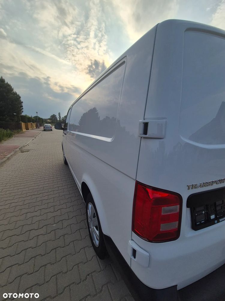 Volkswagen T6 2.0TDI 2020r 150Koni DSG Long Kamera ACC Navi Super stan - 10