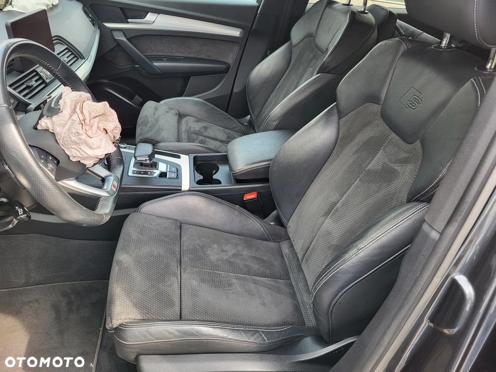 Audi Q5 55 TFSIe quattro S tronic S line - 14