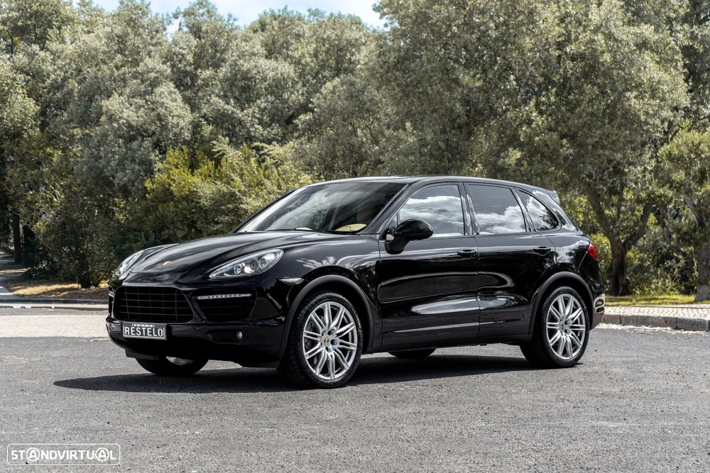 Porsche Cayenne S - 1