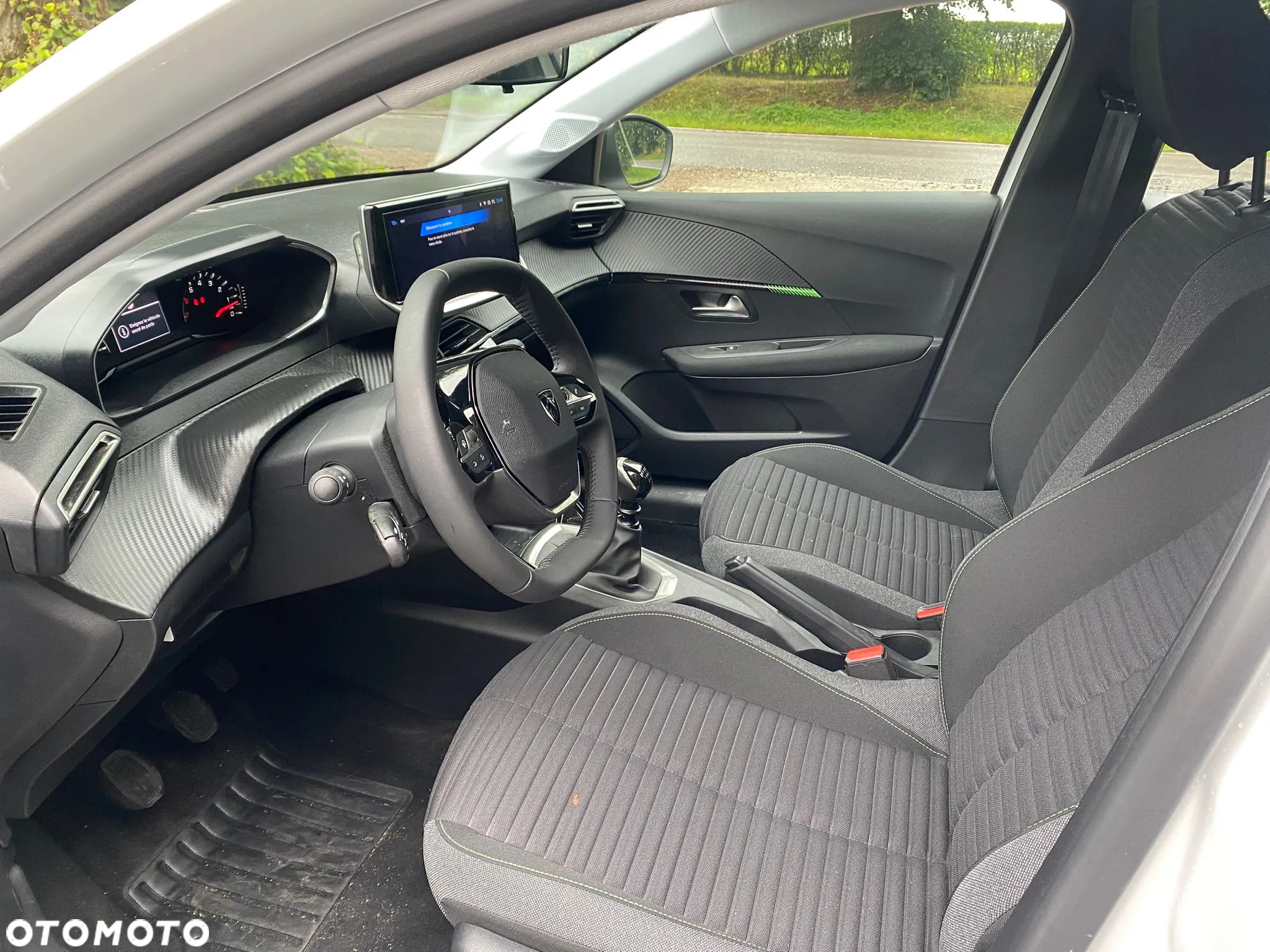 Peugeot 208 1.2 PureTech Active Pack S&S EAT8 - 12