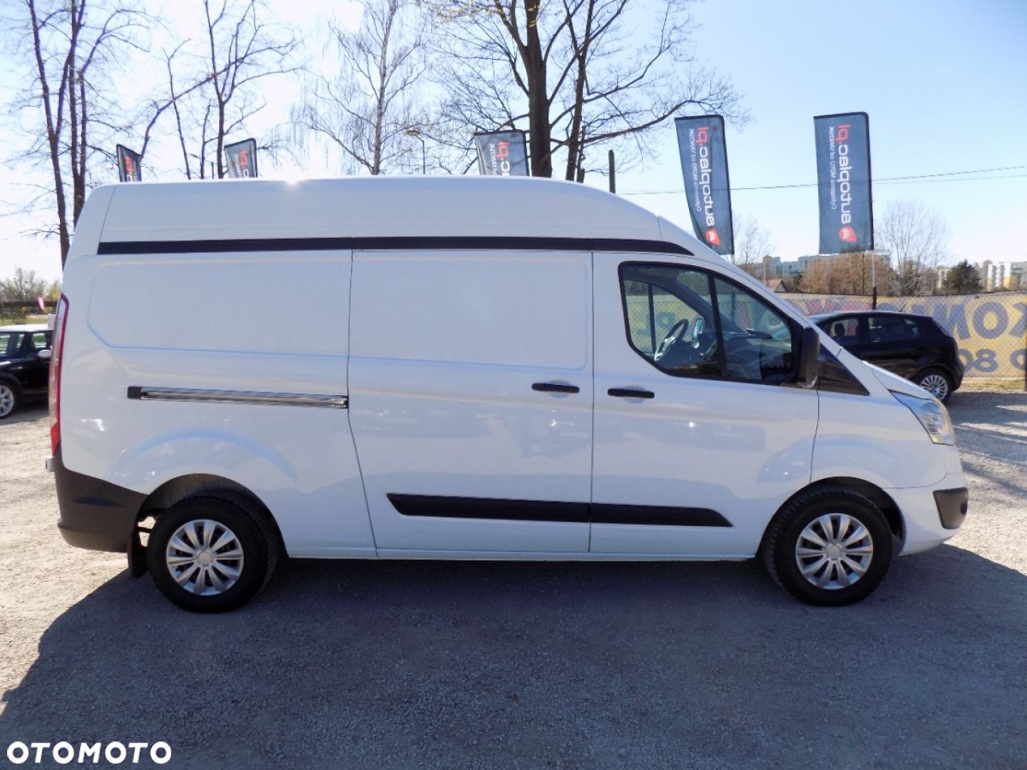 Ford Transit Custom - 11