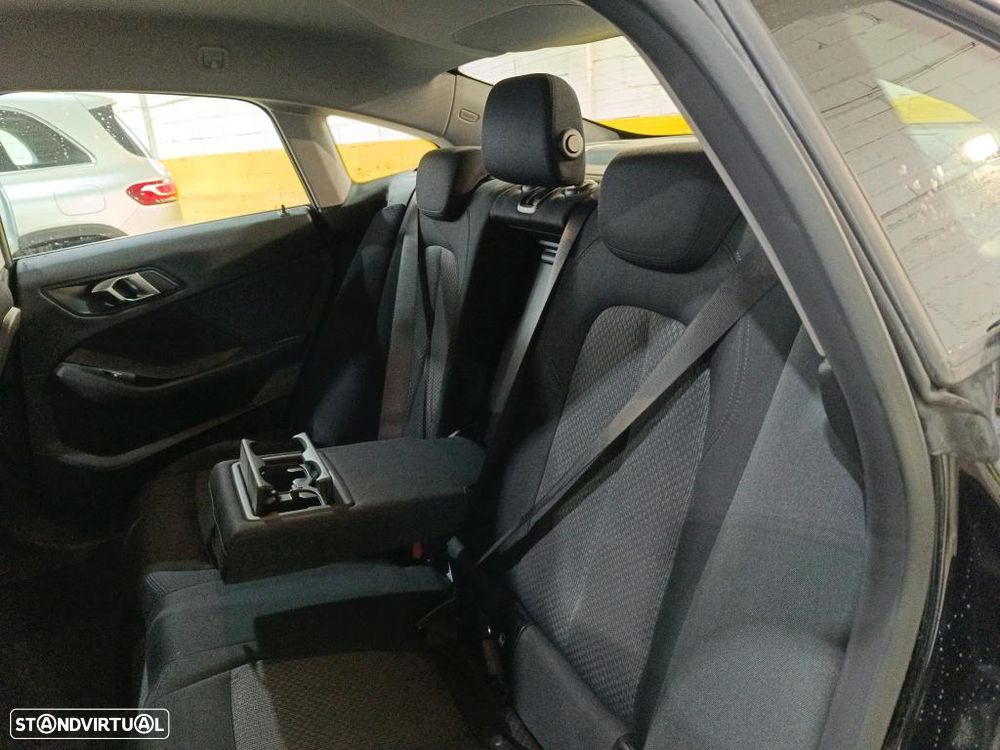 BMW 216 Gran Coupé d Advantage - 8