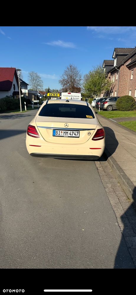 Mercedes-Benz Klasa E 200 d 9G-TRONIC - 8