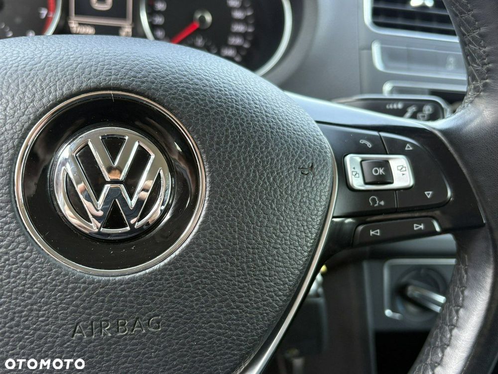 Volkswagen Polo 1.2 TSI BMT Fresh - 32