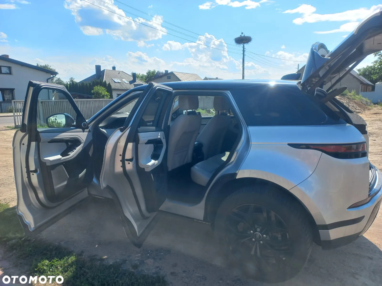 Land Rover Range Rover Evoque - 16