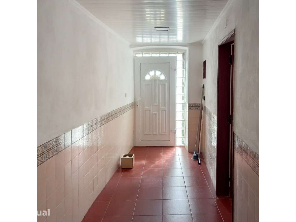 Moradia T4 no Centro do Crato | Oportunidade de Investimento ou Hab... - Grande imagem: 3/29
