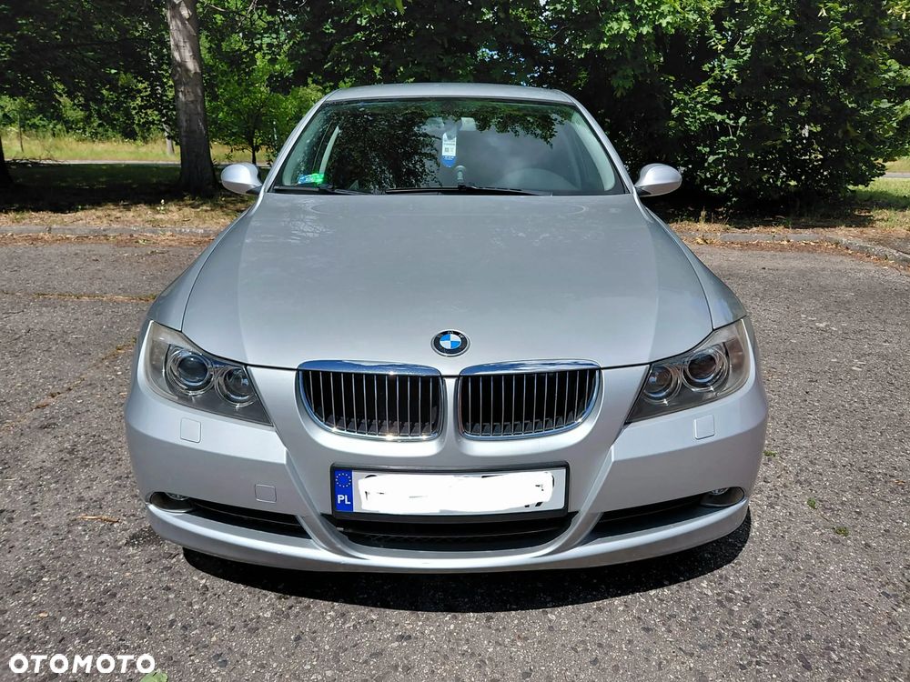 BMW Seria 3 325i - 26