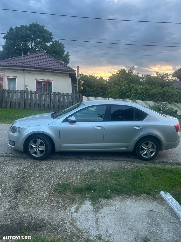 Skoda Octavia 1.6 TDI Ambition - 7
