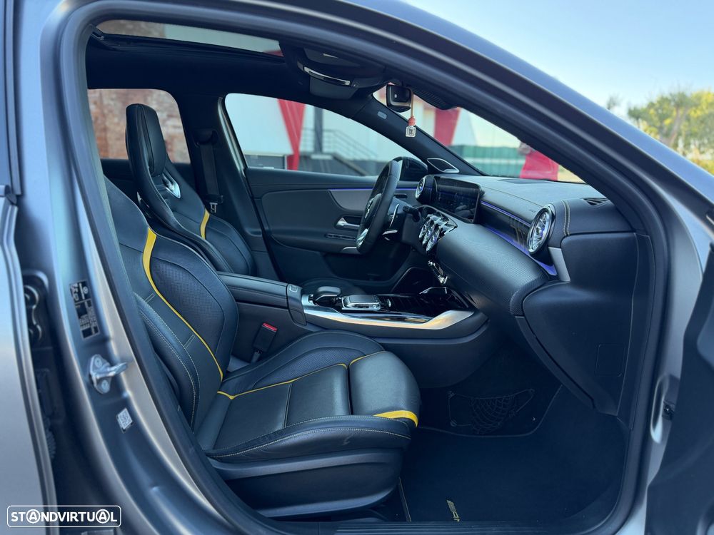 Mercedes-Benz A 45 AMG S 4Matic+ Speedshift DCT 8G Line Premium - 12