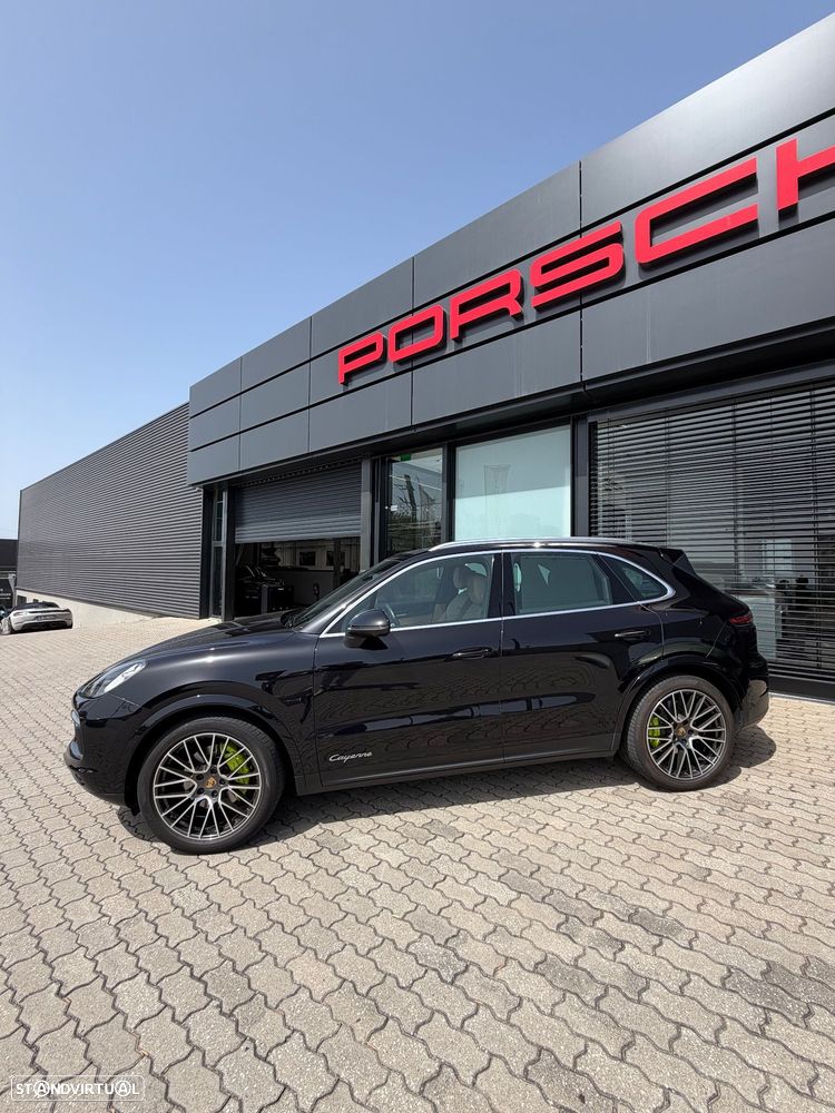Porsche Cayenne - 3