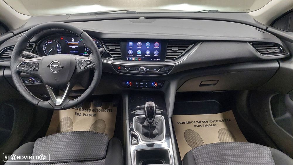 Opel Insignia Grand Sport - 14