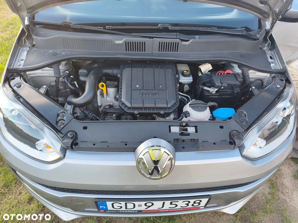 Volkswagen up! club - 8