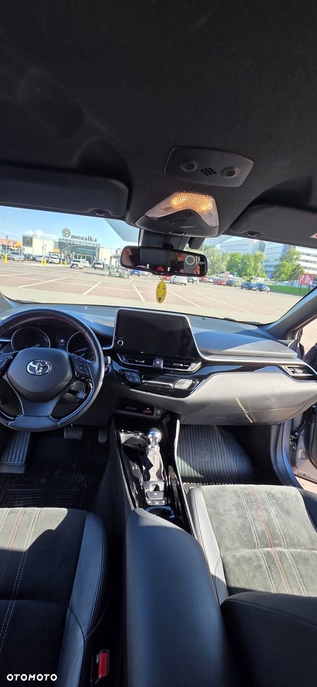 Toyota C-HR 2.0 Hybrid GR Sport - 26