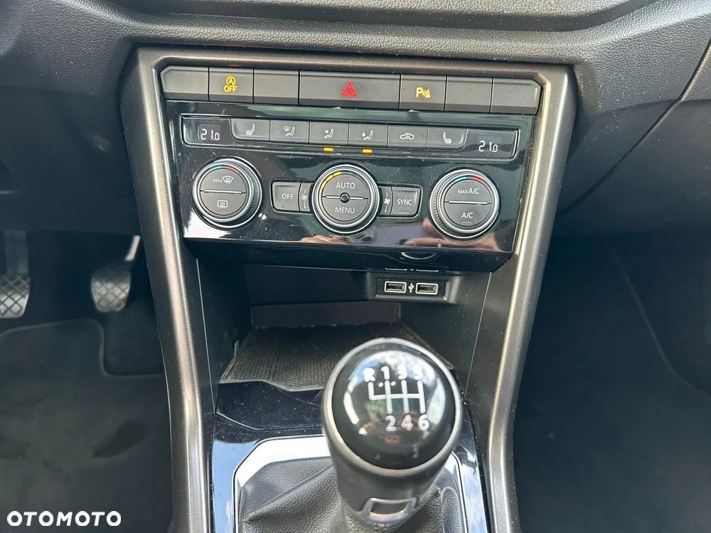 Volkswagen T-Roc 1.6 TDI SCR DPF - 16