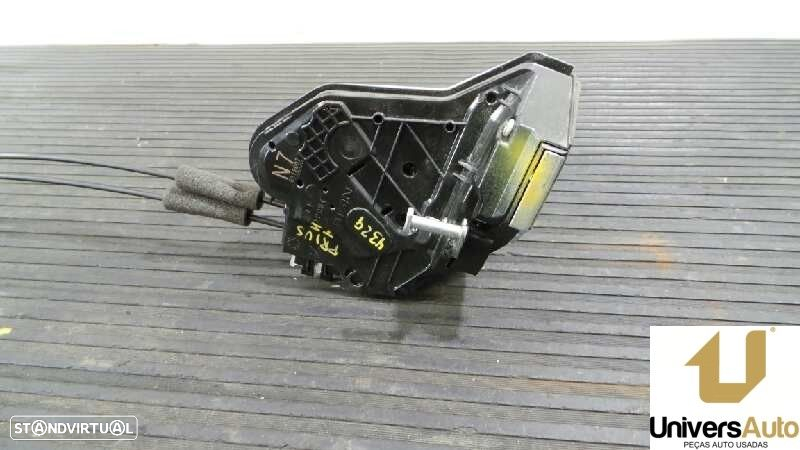 FECHADURA PORTA TRASEIRA ESQUERDA TOYOTA PRIUS PLUS 2017 -6112007 - 3