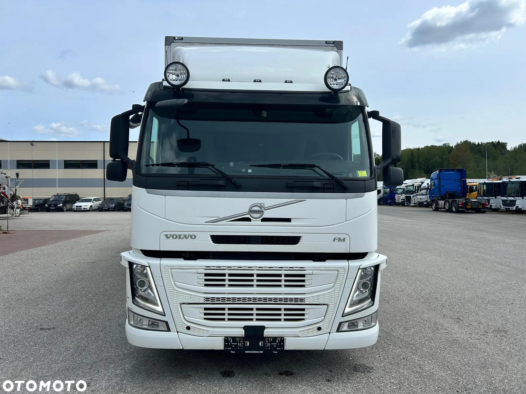 Volvo FM330 - 2