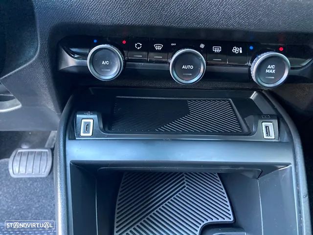 Citroën e-C4 Shine - 27