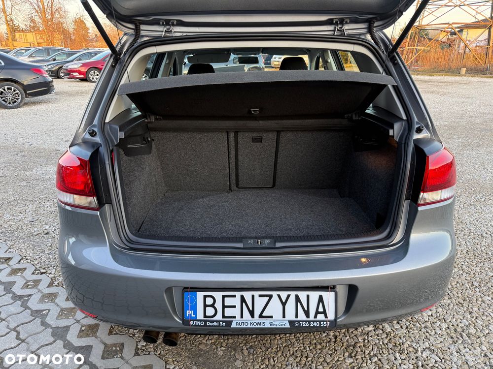 Volkswagen Golf 1.4 TSI Highline - 25