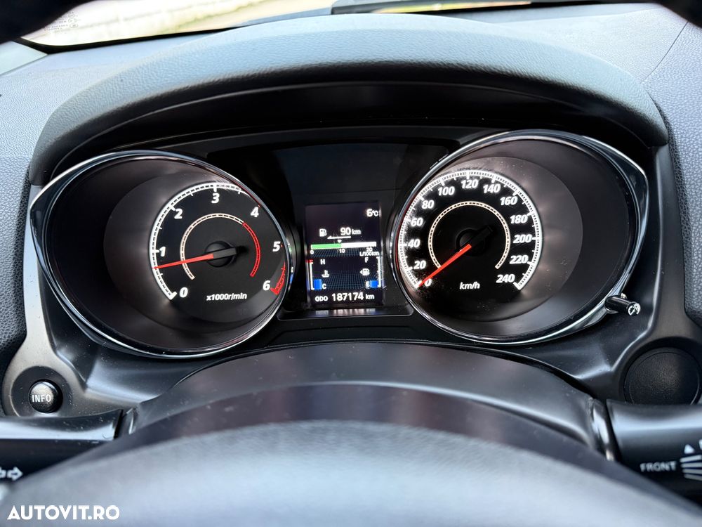 Mitsubishi ASX 1.8 DI-D 4WD Intense - 15