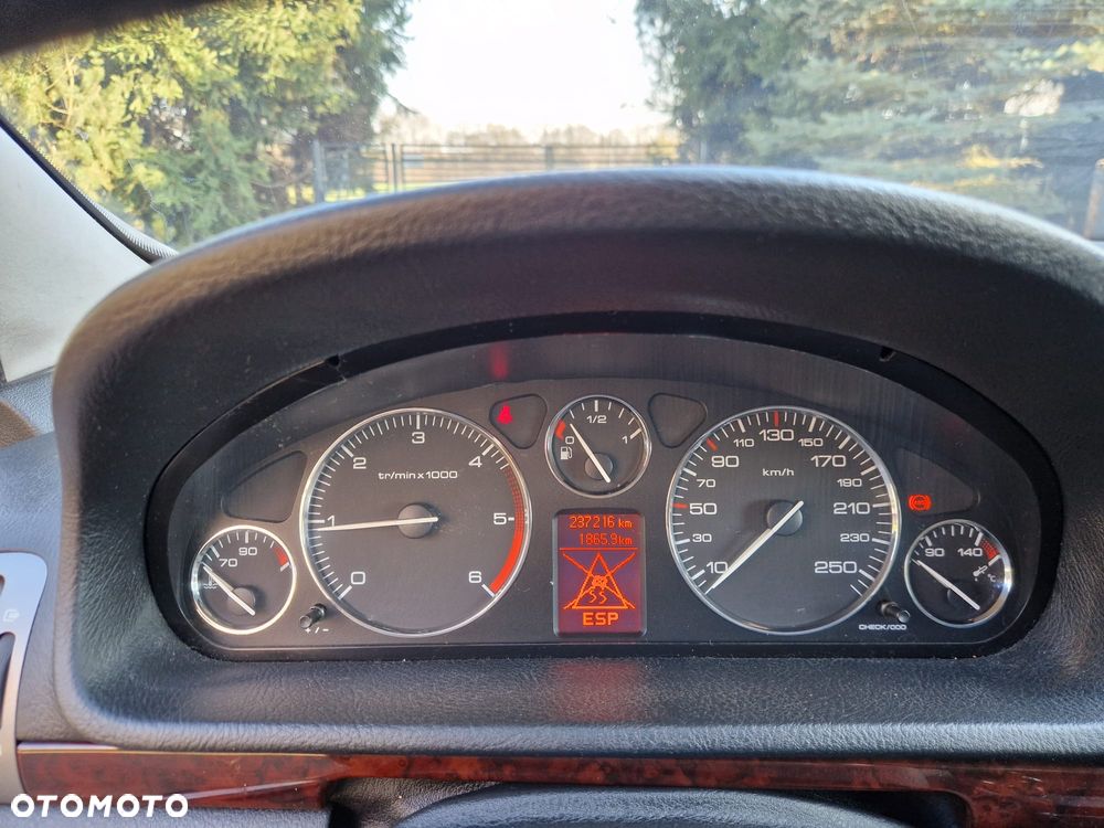 Peugeot 407 - 17