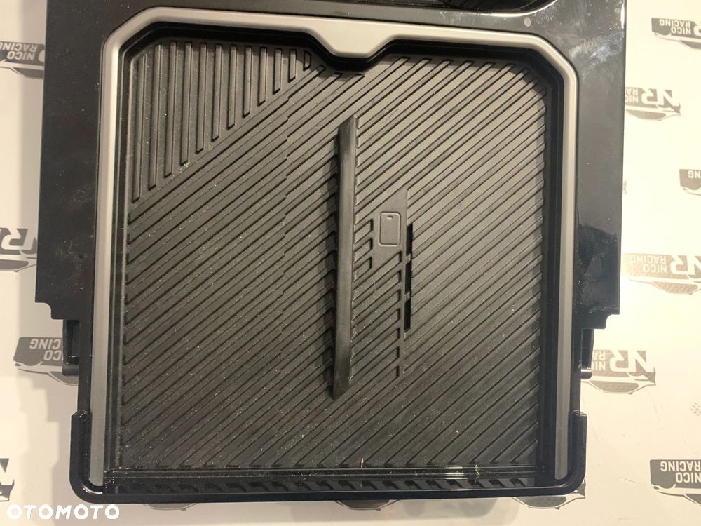 CUPHOLDER SCHOWEK TUNELU ŁADOWARKA INDUKCJA USB TYP C BMW 5 G60 G61 5A34B16 - 2