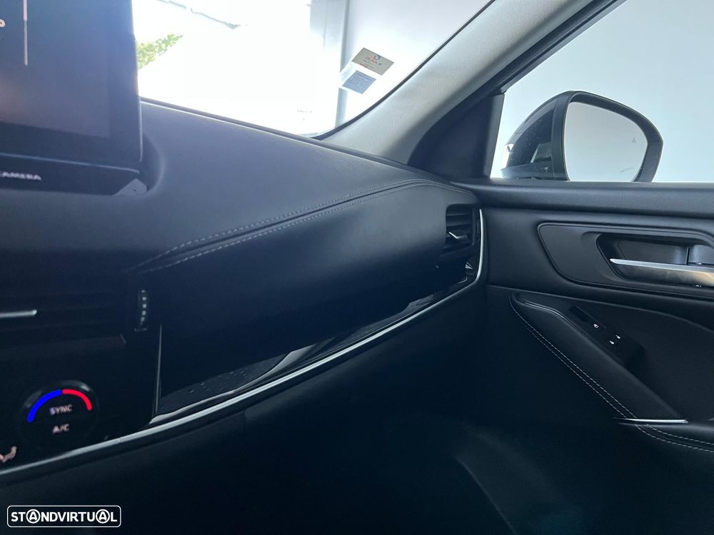 Nissan Qashqai 1.3 DIG-T N-Connecta LED+TT - 22