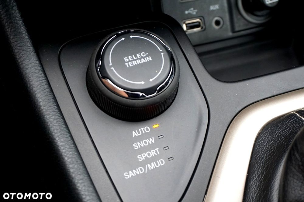 Jeep Cherokee 2.0 Multijet Active Drive I Automatik Longitude - 29
