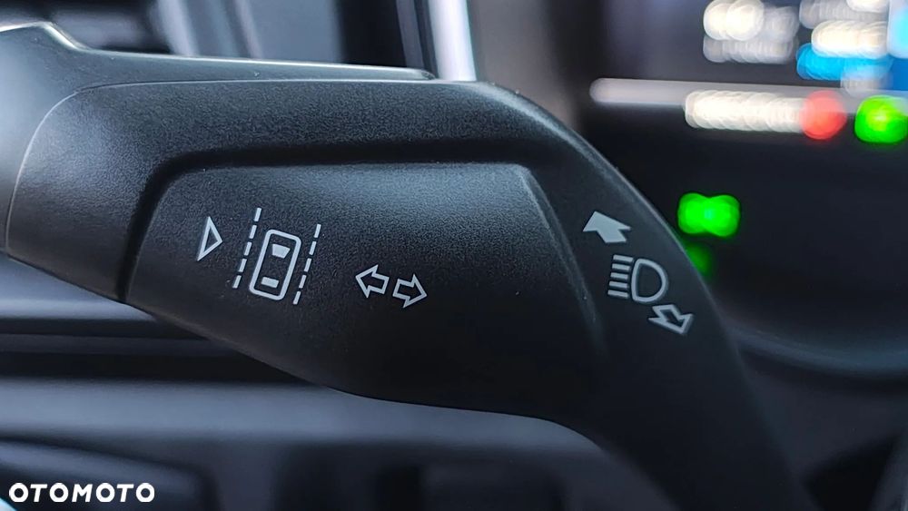 Ford Mondeo 2.0 Hybrid Trend - 34