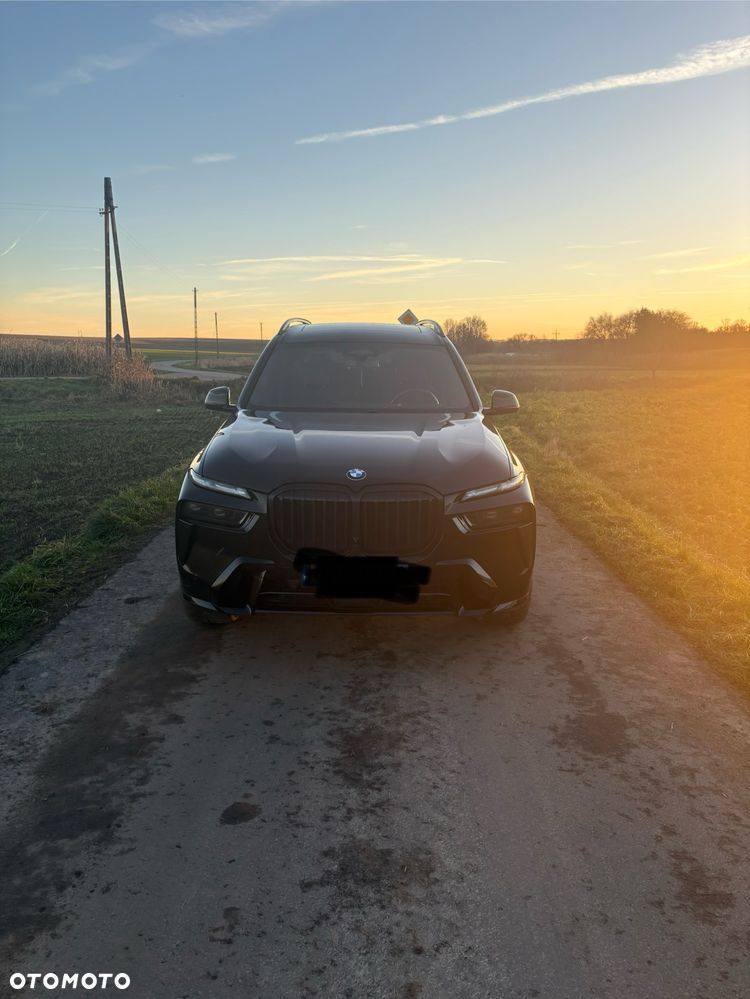 BMW X7 - 13