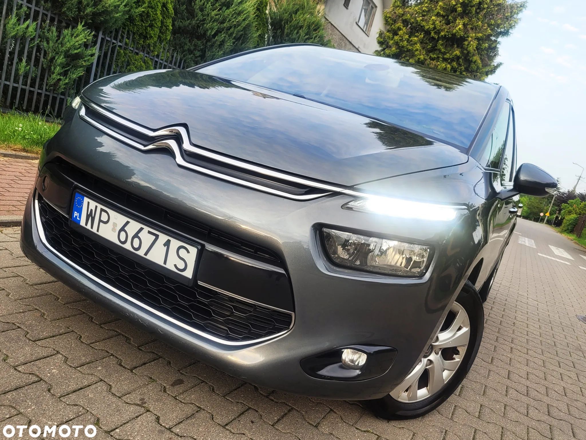 Citroën C4 Picasso 1.6 THP Exclusive - 1