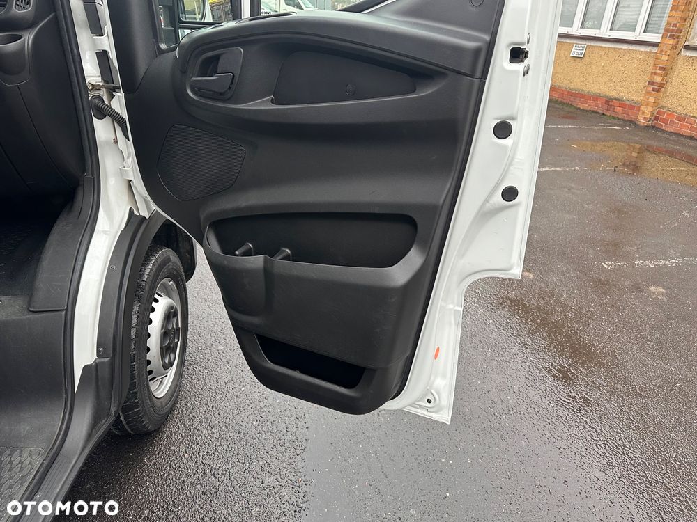 Iveco Daily 35.12 - 9