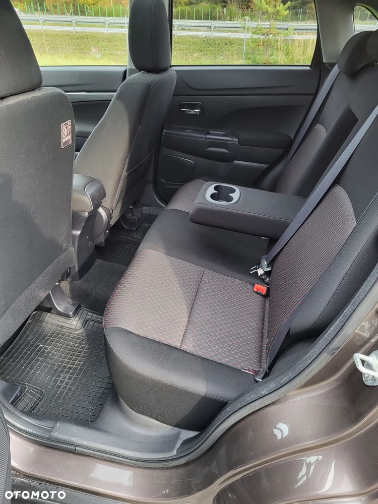 Mitsubishi ASX 1.6 Invite - 8