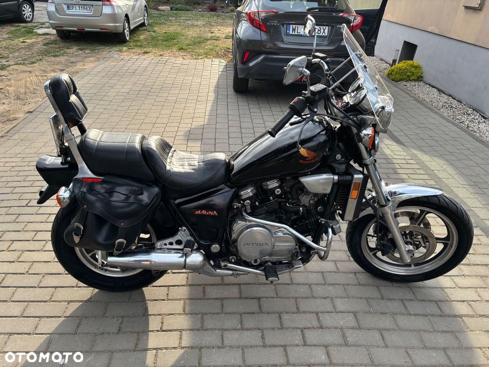 Honda VF - 2