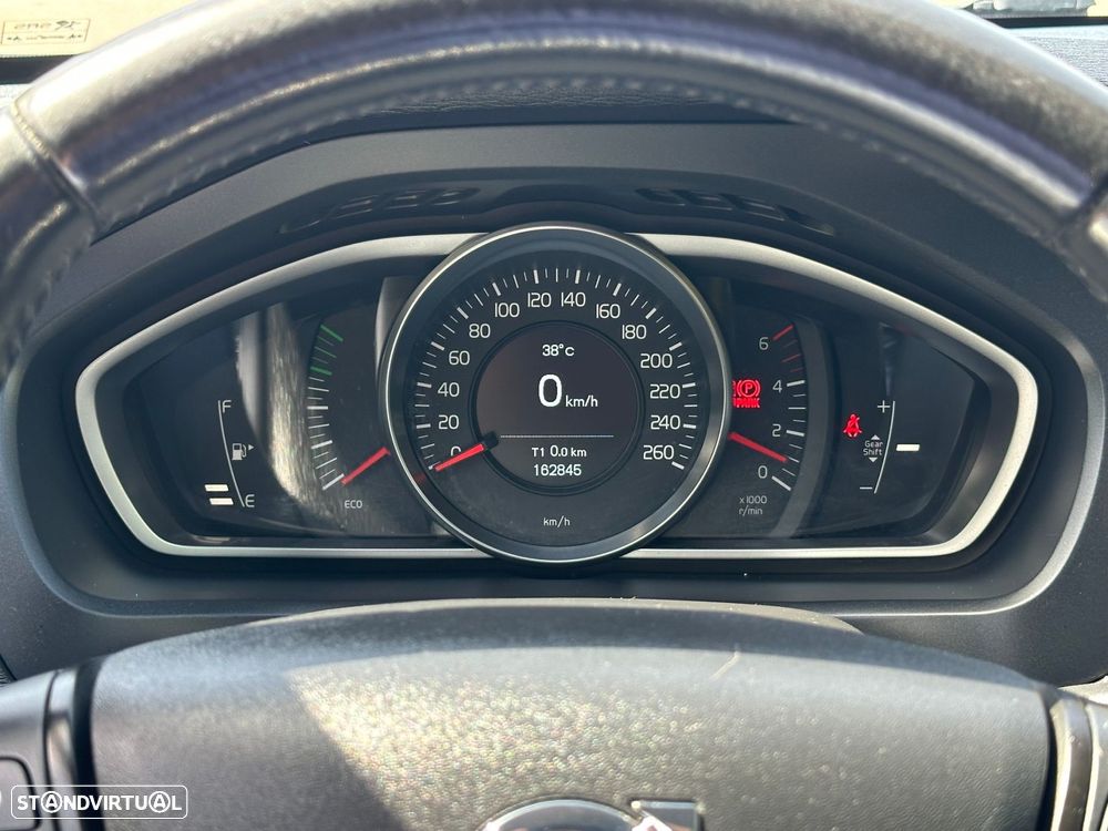 Volvo V40 Cross Country 1.6 D2 Momentum - 9