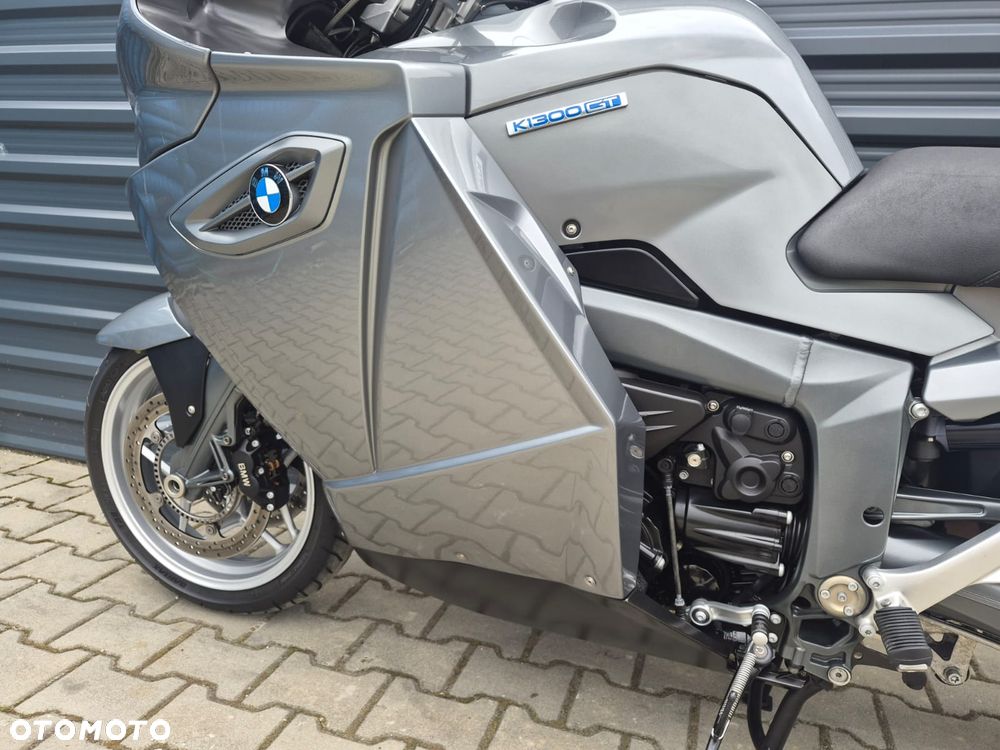 BMW K - 9