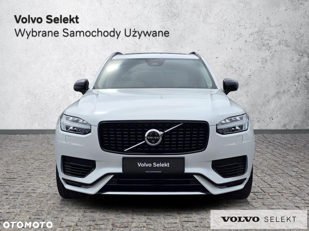 Volvo XC 90 - 8