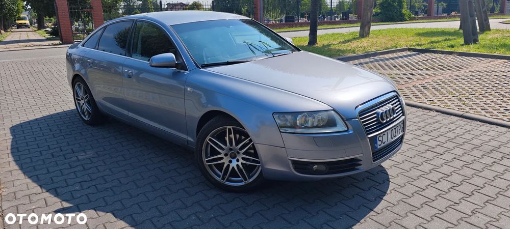 Audi A6 Limousine 2.4 - 12