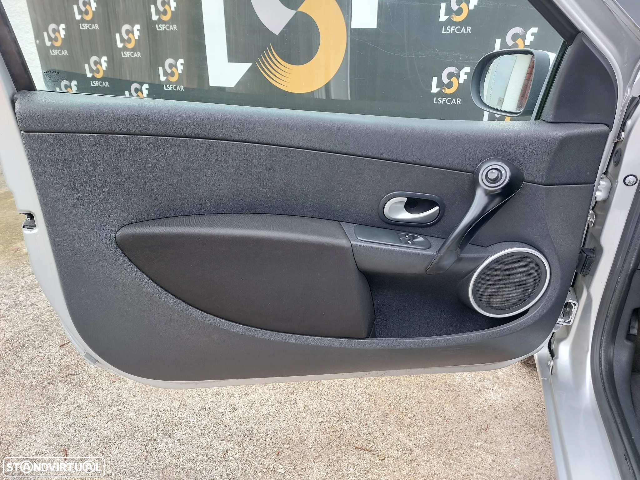 Renault clio 1.5 dci 85cv, a.c, j.l.l, f.n - 12