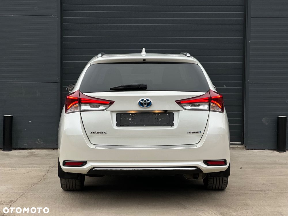 Toyota Auris 1.8 HSD Luna - 5