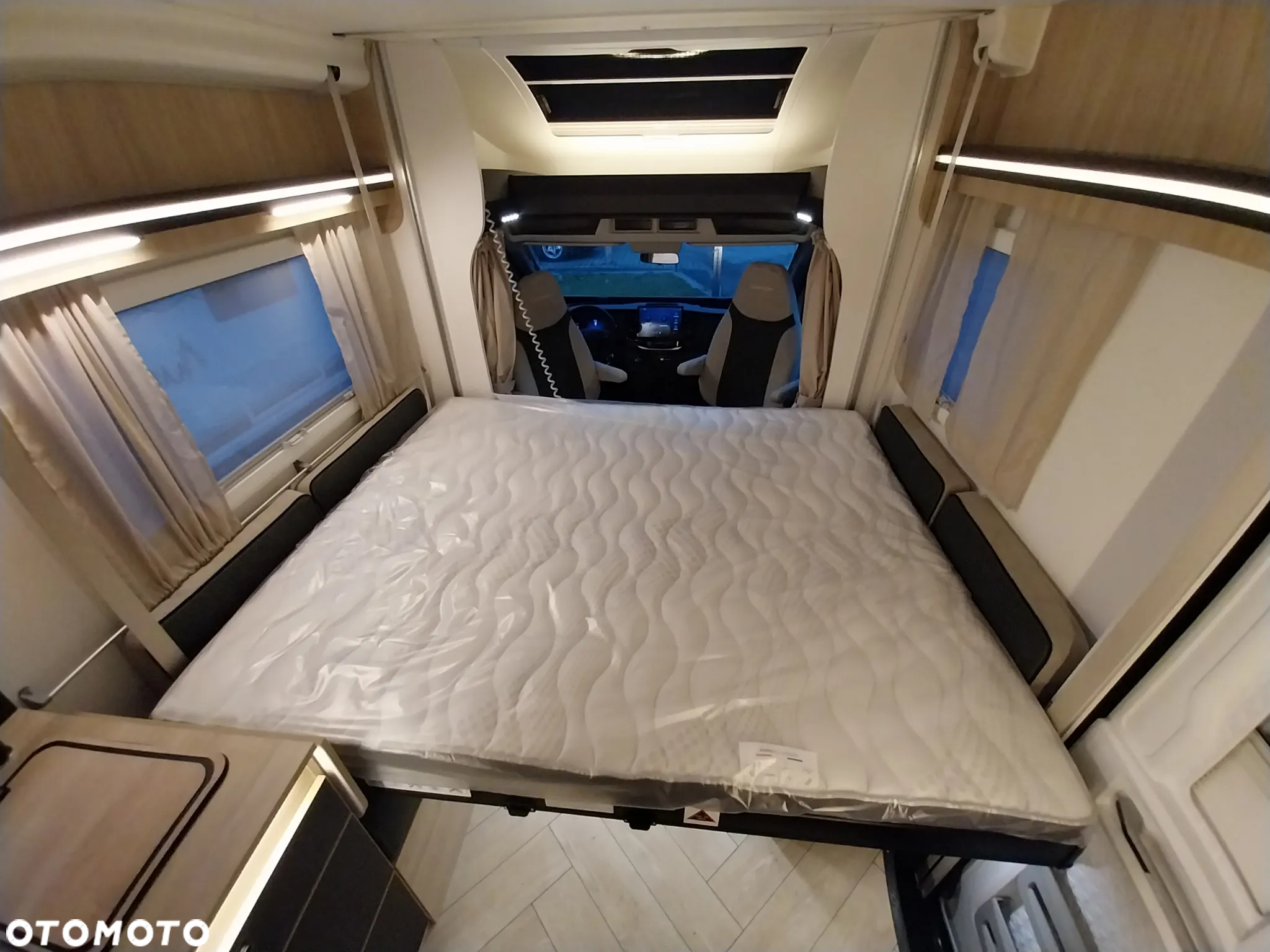 Ford KAMPER CHAUSSON 720 ETAPE LINE 165KM AUTOMAT NOWY! - 27