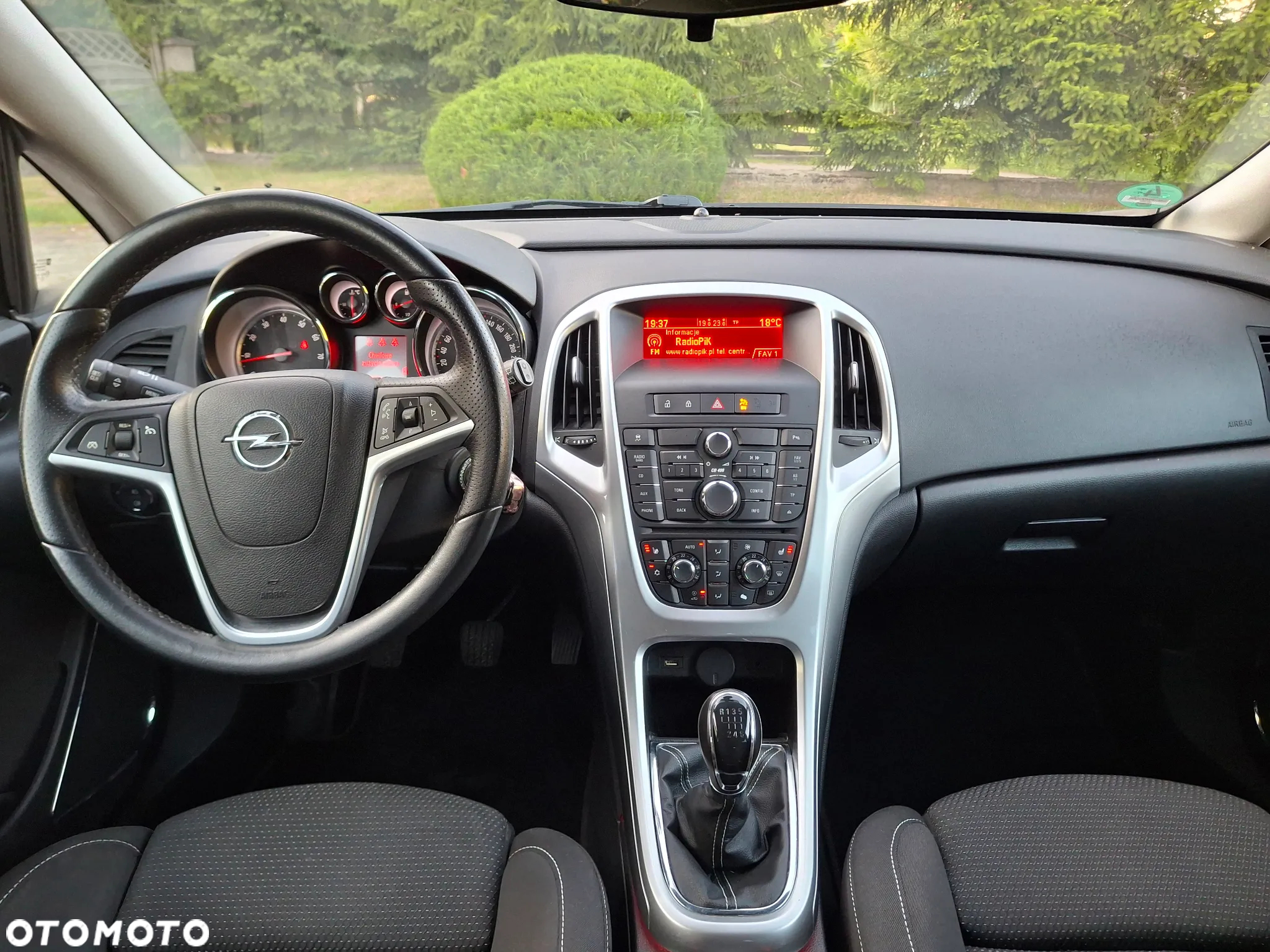 Opel Astra 1.4 Turbo Cosmo - 29