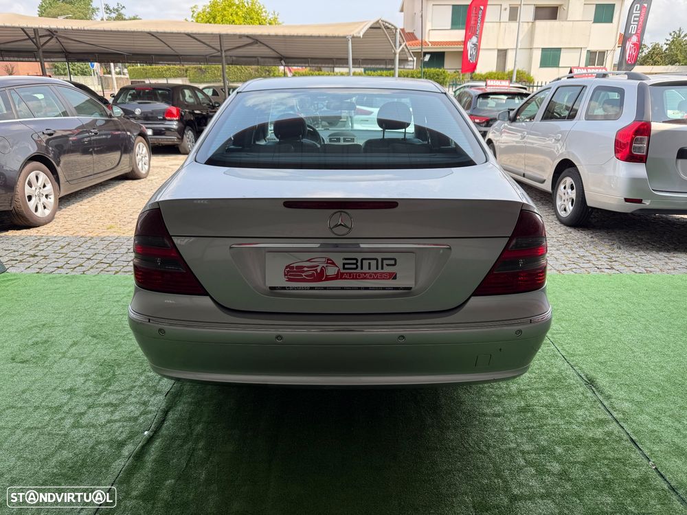 Mercedes-Benz E 220 CDI Avantgarde DPF - 7