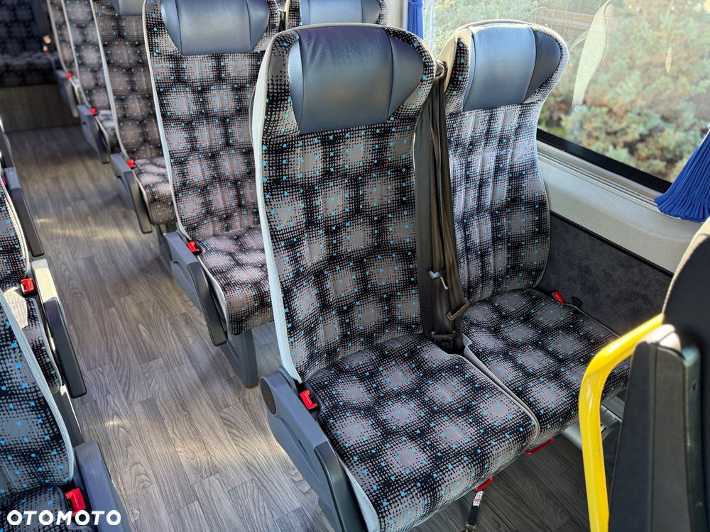Mercedes-Benz SPRINTER 516 CDI - 14